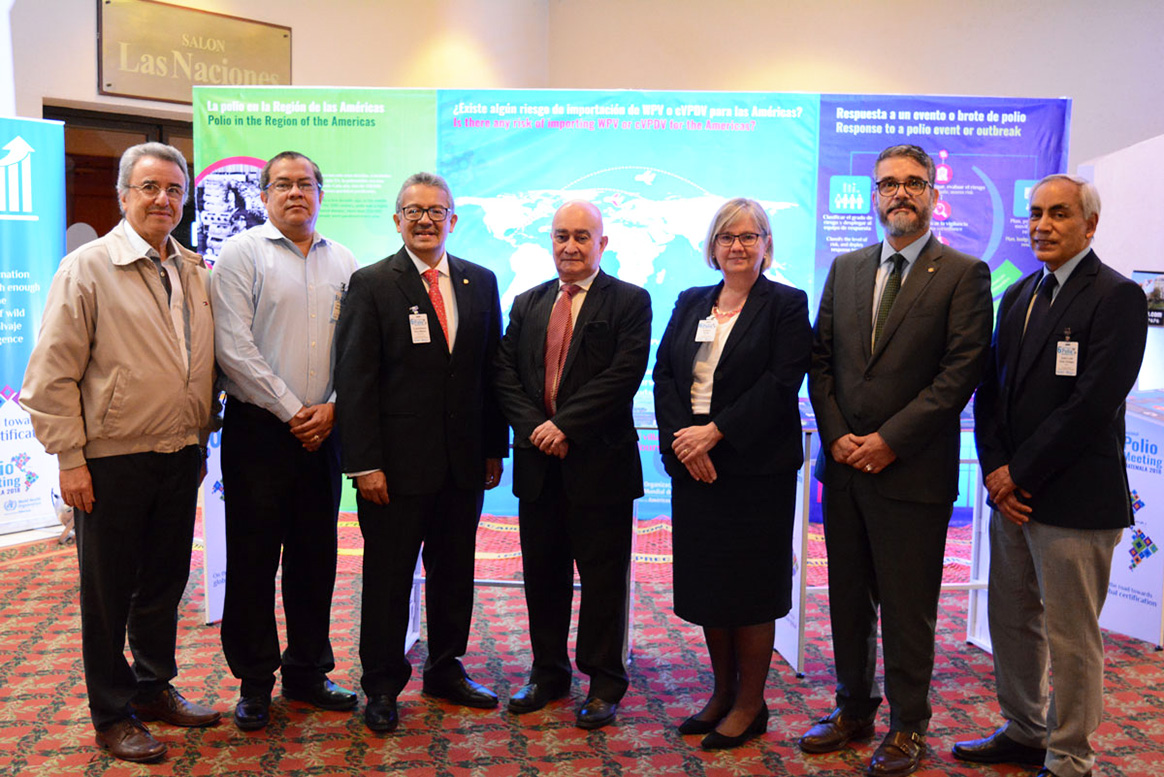 Participants at the 6th Regional Meeting on Polio in Guatemala. © WHO/PAHO