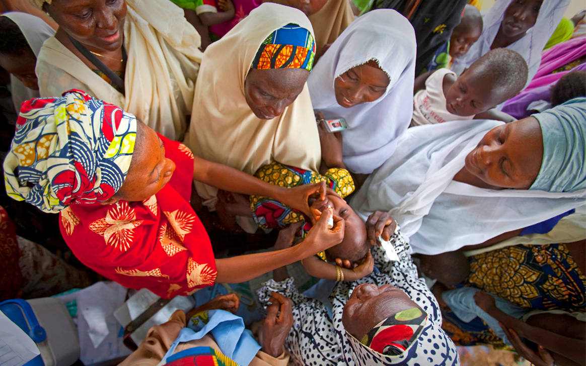 Women are on the front lines of polio eradication. ©UNICEF Somalia