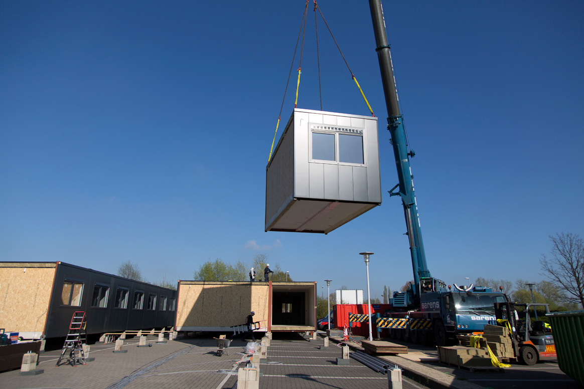 Construction of the Poliopolis “container park” in Antwerp. © University of Antwerp