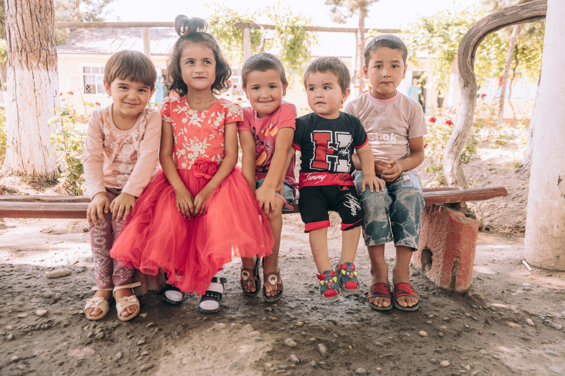 Children in Vakhsh region in Tajikistan receiving their first dose of oral polio vaccine. © WHO / Mukhsindzhon Abidzhanov